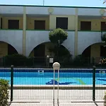 Apartment Spacious Flat Perfect For Enjoying Your Vacations