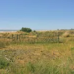 Spacious Flat Perfect For Enjoying Your Vacations *