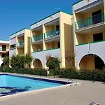 Spacious Flat Perfect For Enjoying Your Vacations *