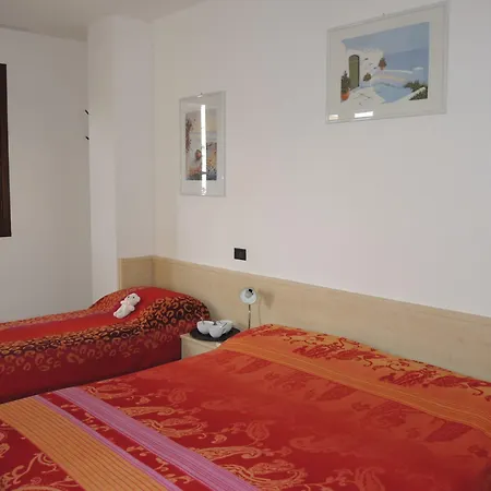 Spacious Flat Perfect For Enjoying Your Vacations Apartment