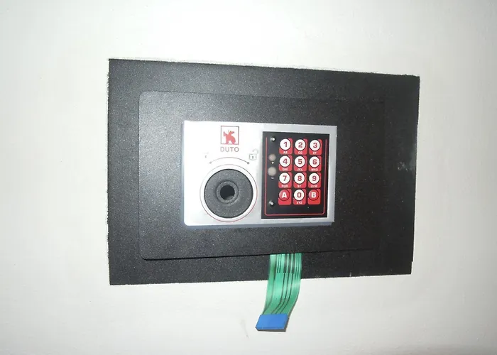 Spacious Flat Perfect For Enjoying Your Vacations 아파트 *